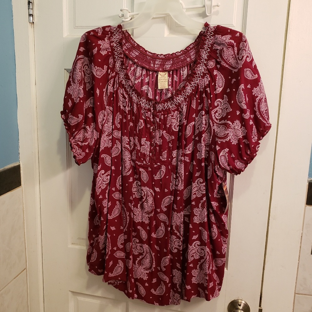 Faded glory maroon paisley blouse.